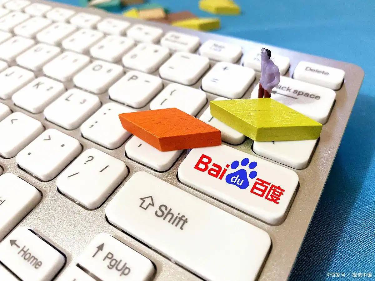 警方回应男子拉个液化气罐拦婚车